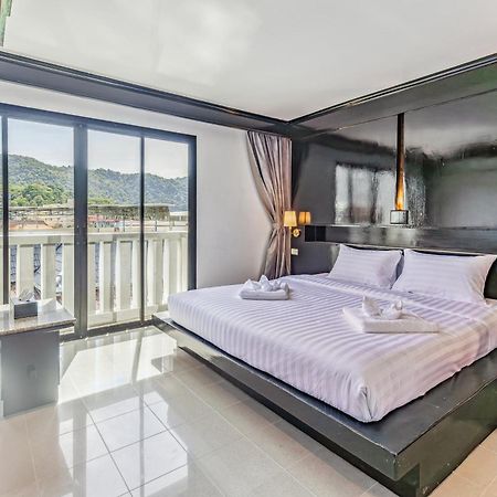 Rattana Beach Hotel Karon Ngoại thất bức ảnh