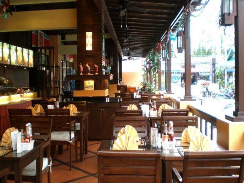 Rattana Beach Hotel Karon Ngoại thất bức ảnh