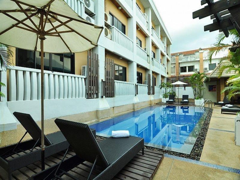 Rattana Beach Hotel Karon Ngoại thất bức ảnh